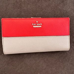 Kate Spade bifold wallet